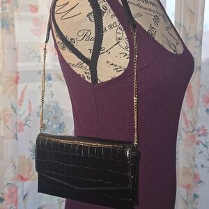 MNG Crocodile-Embossed Shoulder Bag